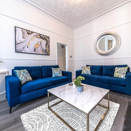 Apartament Stylish Luxury Large 4Br Kingbed Barrow-in-Furness Zewnętrze zdjęcie