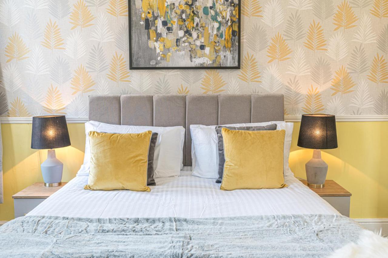 Apartament Stylish Luxury Large 4Br Kingbed Barrow-in-Furness Zewnętrze zdjęcie