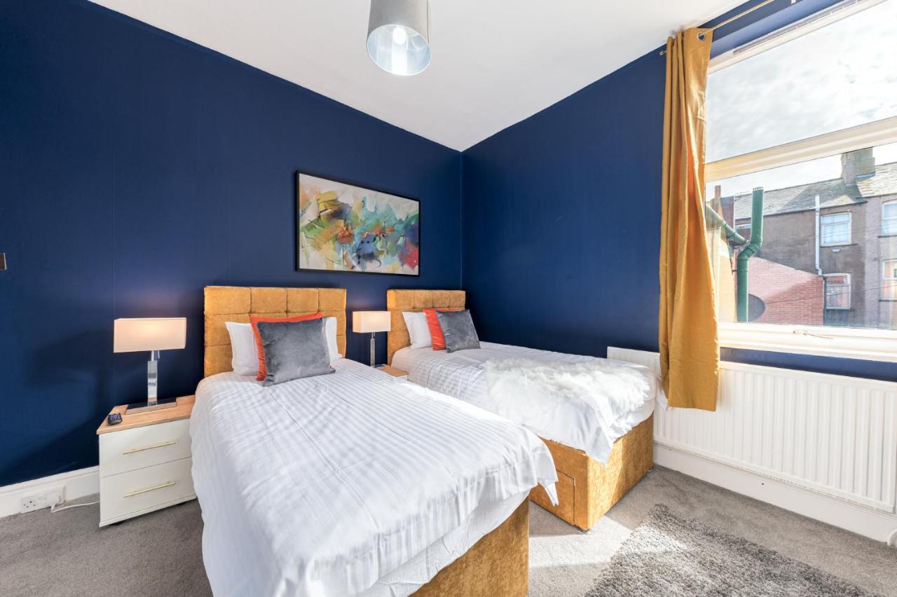 Apartament Stylish Luxury Large 4Br Kingbed Barrow-in-Furness Zewnętrze zdjęcie