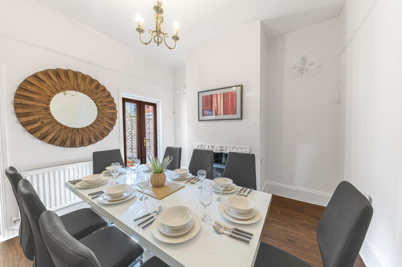 Apartament Stylish Luxury Large 4Br Kingbed Barrow-in-Furness Zewnętrze zdjęcie