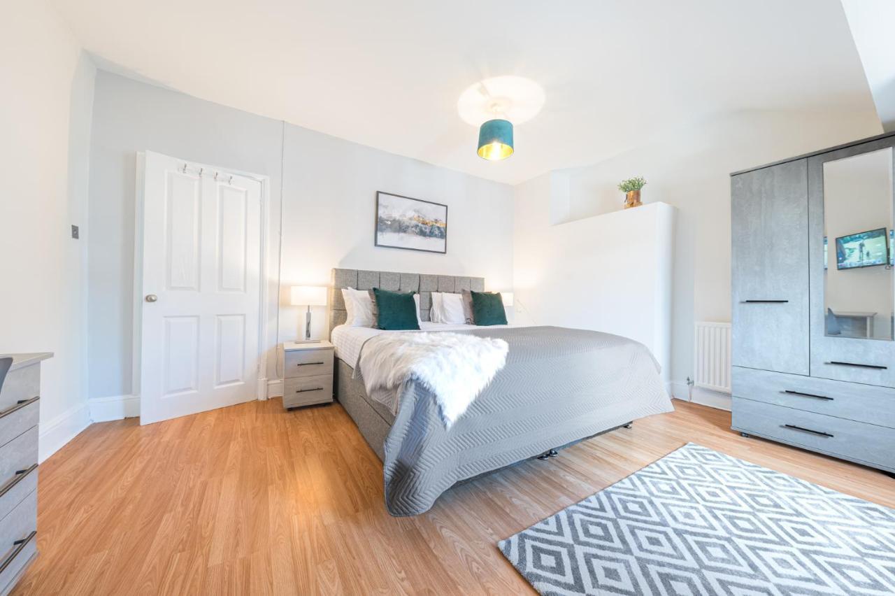Apartament Stylish Luxury Large 4Br Kingbed Barrow-in-Furness Zewnętrze zdjęcie